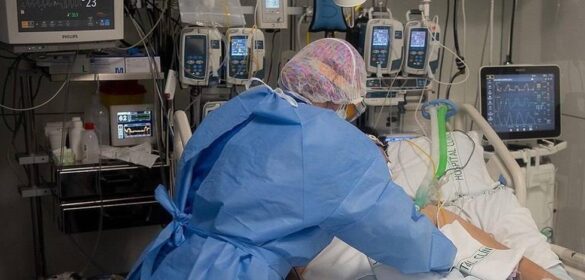 la-incidencia-del-coronavirus-baja-mas-de-200-puntos-desde-el-viernes
