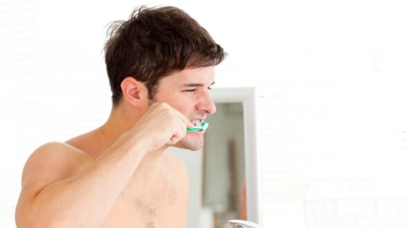el-19%-de-los-adultos-tiene-periodontitis,-que-provoca-la-perdida-dientes