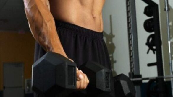 el-metodo-para-ganar-musculo-en-los-brazos-ejercitandolos-tan-solo-tres-segundos-al-dia