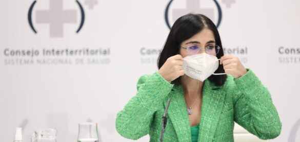 sanidad-plantea-decretar-en-semana-santa-el-fin-de-las-mascarillas-en-interiores