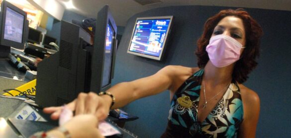 la-interterritorial-de-salud-debate-hoy-sobre-el-fin-de-las-mascarillas-en-interiores