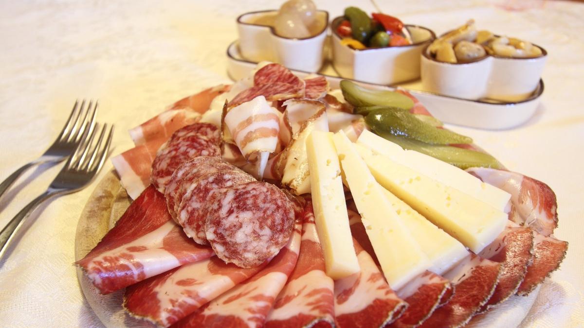 Estos son los alimentos con mayor riesgo de contaminarse por listeria