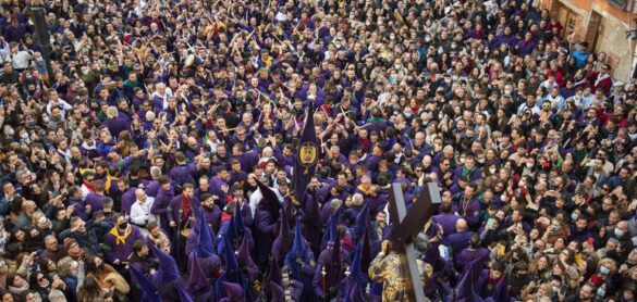 el-efecto-semana-santa-aumenta-un-40%-los-positivos-por-covid