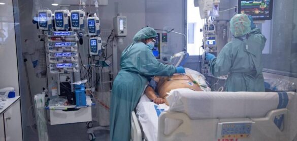 sanidad-suma-321-muertos-con-covid-en-tres-dias