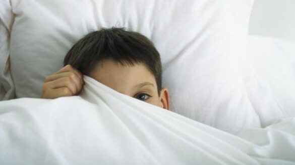 ¿por-que-se-hacen-pis-los-ninos-en-la-cama?