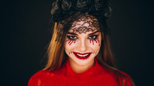 estos-son-los-riesgos-del-«uso-irresponsable-de-lentes-cosmeticas-de-fantasia»-en-halloween
