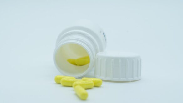 ¿es-seguro-tomarse-un-omeprazol-u-otro-protector-de-estomago-antes-de-comidas-copiosas-como-las-de-nochebuena-y-navidad?