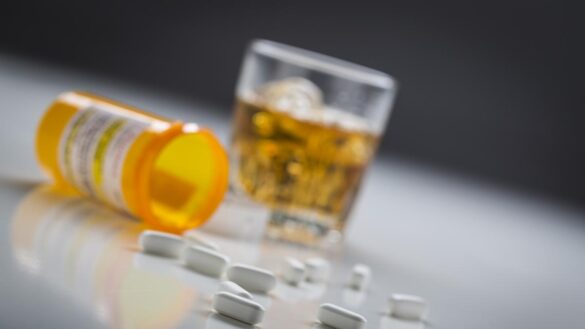 estos-son-los-medicamentos-que-nunca-debes-mezclar-con-alcohol