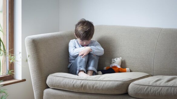 los-problemas-psicologicos-en-la-infancia-se-relacionan-con-un-peor-desempeno-cognitivo-en-la-adolescencia,-segun-un-estudio