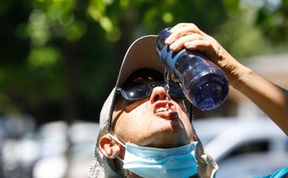 el-nitrato-que-bebemos-con-el-agua-favorece-el-cancer-de-prostata