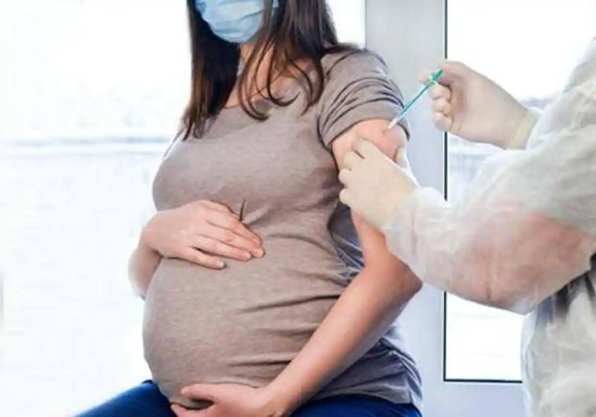 las-embarazadas-que-se-vacunan-contra-la-covid-protegen-mejor-al-bebe